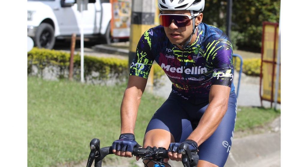 El experimentado pedalista tolimense, Robigzon Oyola, competirá con el Team Medellín. Suministrada – Q’HUBO.